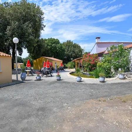 Gite In A Holiday Park With Swimming Pool Saint-Savinien